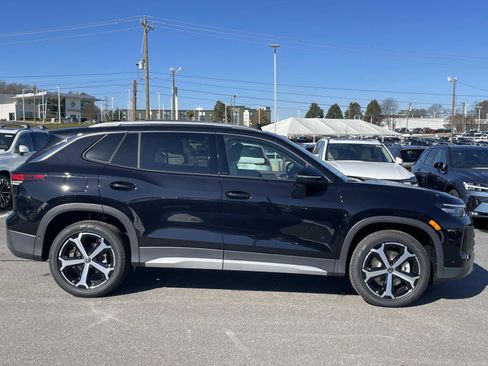 New 2026 Volkswagen Tiguan SE AWD/4WD image 8