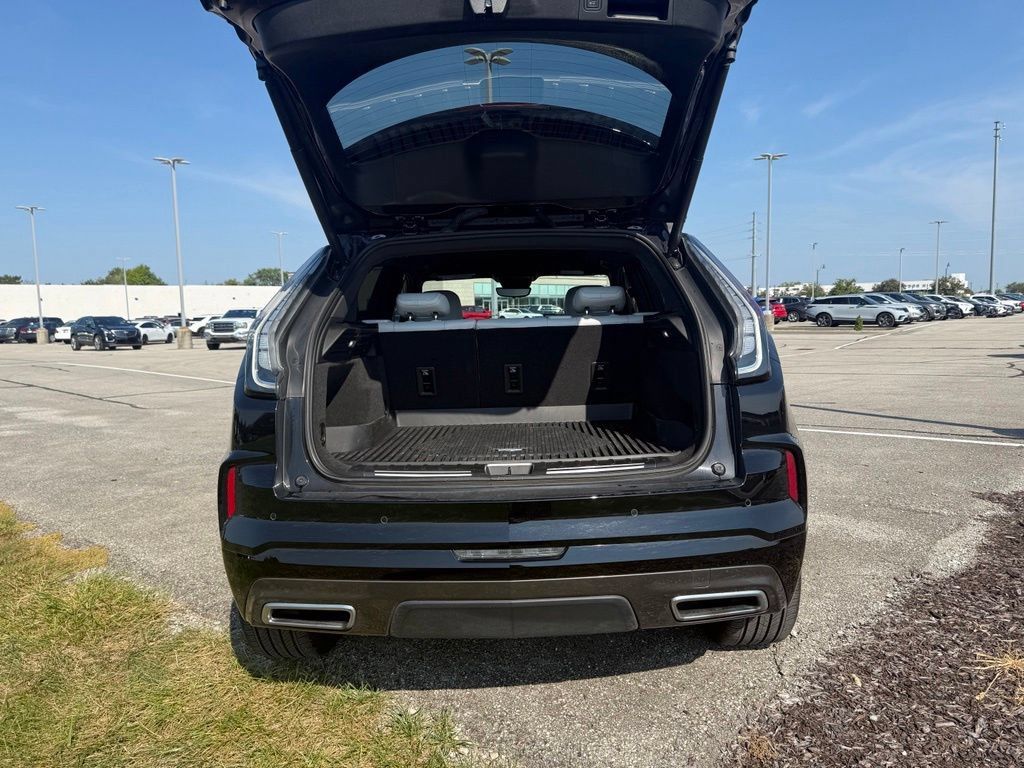 Certified 2024 Cadillac XT4 Sport AWD/4WD image 14