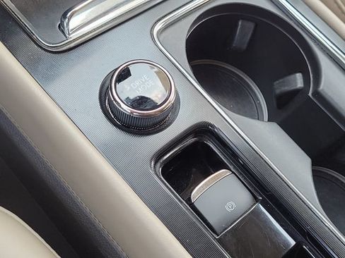 Certified 2022 Lincoln Corsair FWD image 31