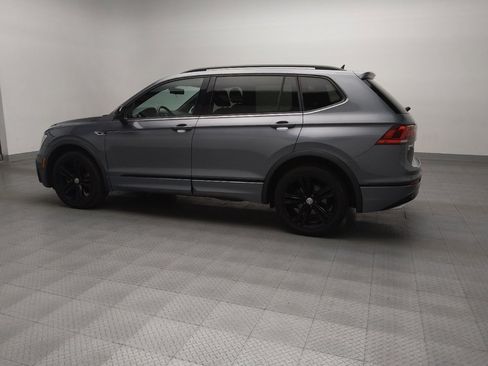 Used 2019 Volkswagen Tiguan SEL Premium R-Line image 3
