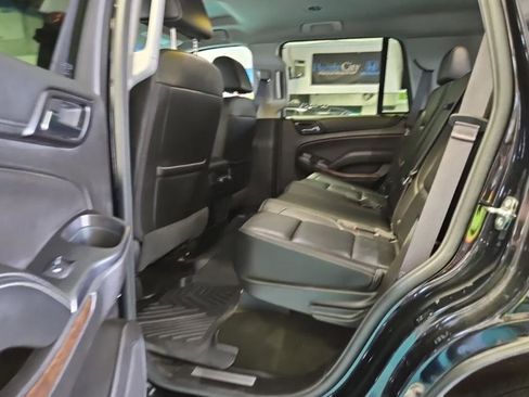 Used 2017 Chevrolet Tahoe LT image 6