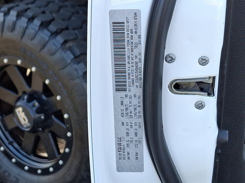 Used 2017 RAM 2500 Tradesman w/ Popular Equipment Group image 26