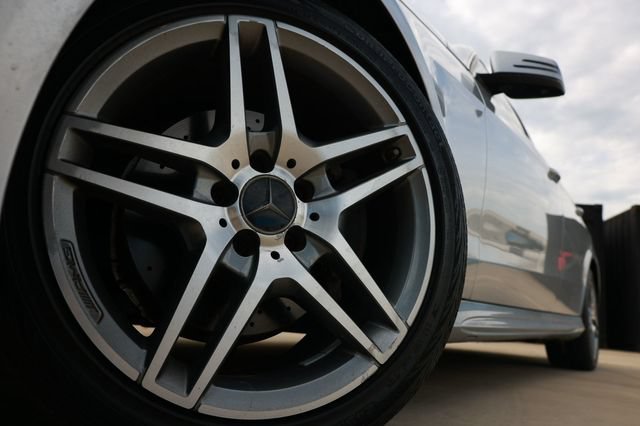 Used 2014 Mercedes-Benz E 350 4MATIC Wagon image 35