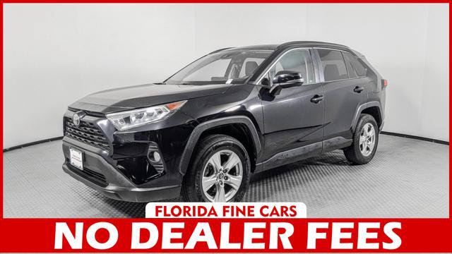 Used 2019 Toyota RAV4 XLE FWD image 1