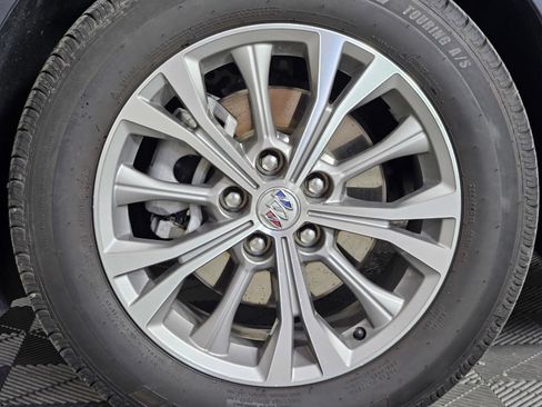 Used 2022 Buick Envision Preferred FWD image 33