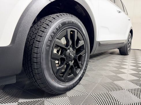 Used 2024 Kia Telluride SX X-Pro AWD/4WD image 12