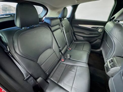 Used 2023 INFINITI QX50 Sensory image 29