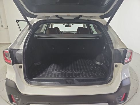 Certified 2022 Subaru Outback Touring XT AWD/4WD image 24