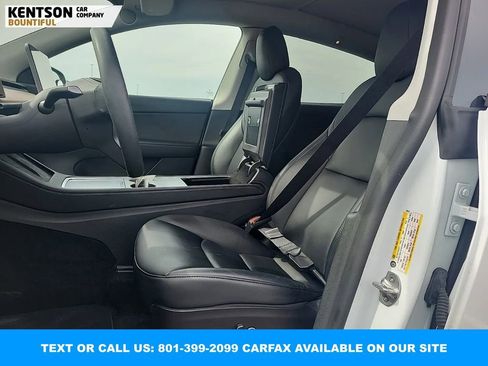 Used 2022 Tesla Model Y Long Range image 9