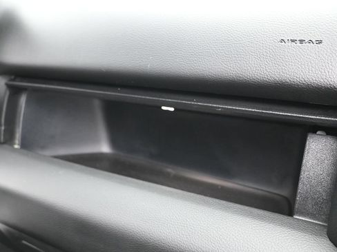 Used 2025 RAM 1500 Big Horn AWD/4WD image 35