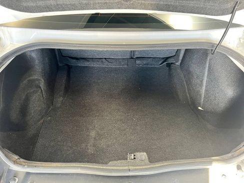 Used 2016 Dodge Challenger SRT Hellcat RWD image 27