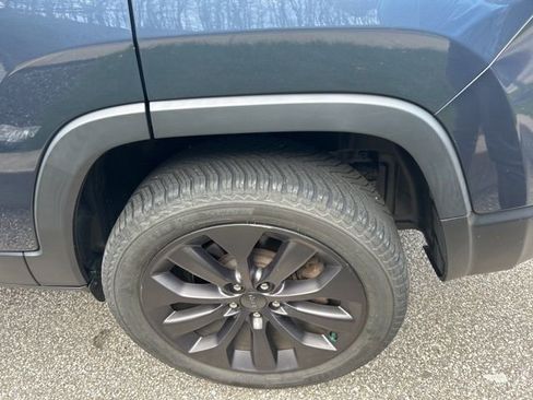 Used 2021 Jeep Cherokee Latitude Lux 80th Anniv w/ Quick Order Package 26U 80TH image 9