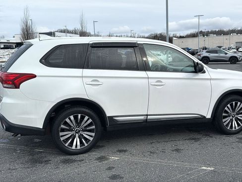 Used 2019 Mitsubishi Outlander ES image 5