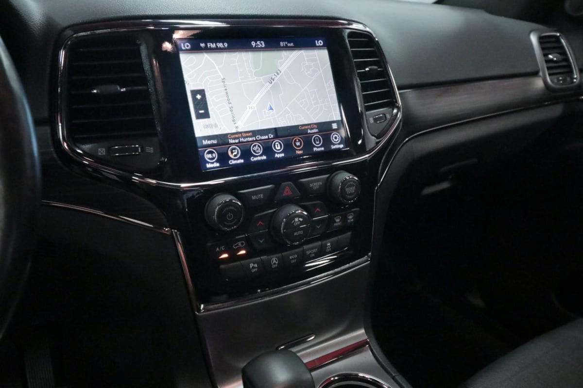 Used 2021 Jeep Grand Cherokee Limited X RWD image 24