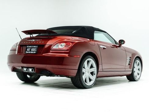 Used 2005 Chrysler Crossfire Limited RWD image 13