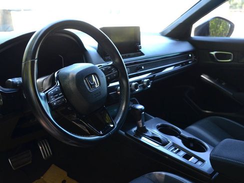 Used 2022 Honda Civic Sport image 13