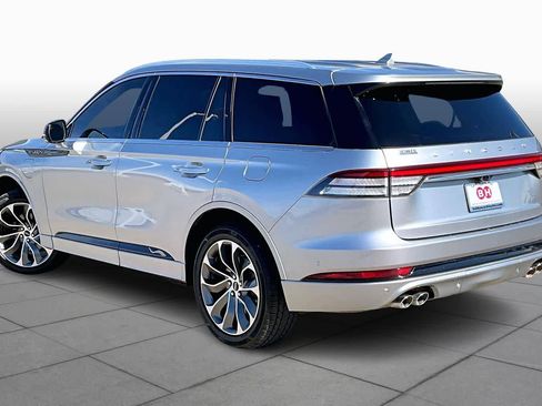 Used 2020 Lincoln Aviator Grand Touring w/ Equipment Group 302A image 12
