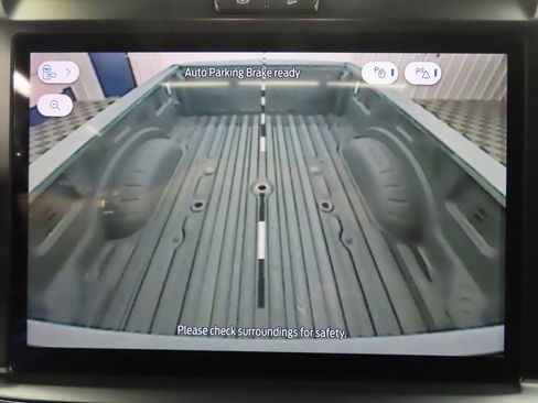 Used 2025 Ford F250 Platinum image 22