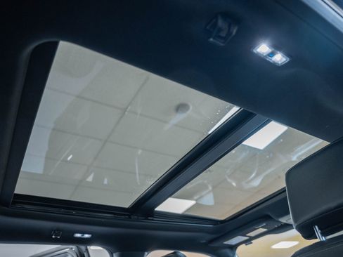 Certified 2023 Ford F150 Lariat w/ Equipment Group 502A High image 40