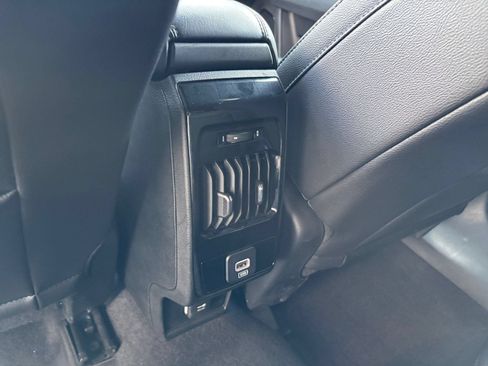 Used 2025 Jeep Compass Limited AWD/4WD image 23