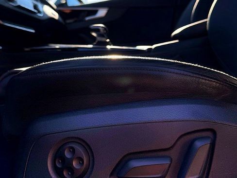 Used 2023 Audi A4 2.0T Premium image 16