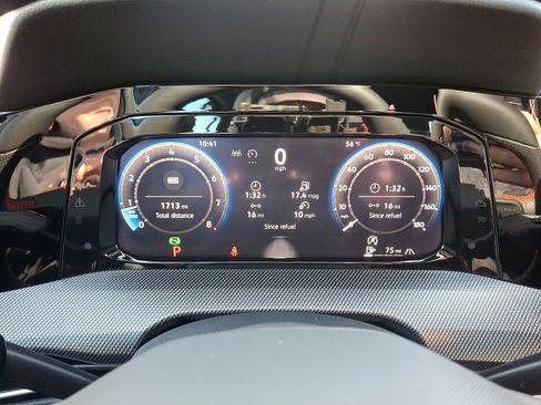 Certified 2025 Volkswagen GTI Autobahn image 20