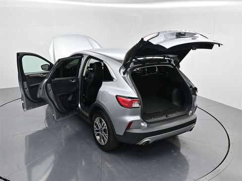 Used 2022 Ford Escape SEL image 59