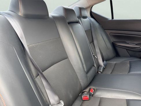 Used 2022 Nissan Altima 2.5 SR w/ Midnight Edition Package image 15