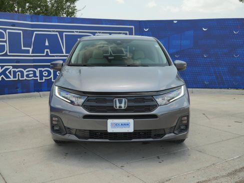 New 2026 Honda Odyssey EX-L image 2