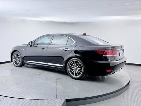 Used 2014 Lexus LS 460 w/ F Sport Package RWD image 6