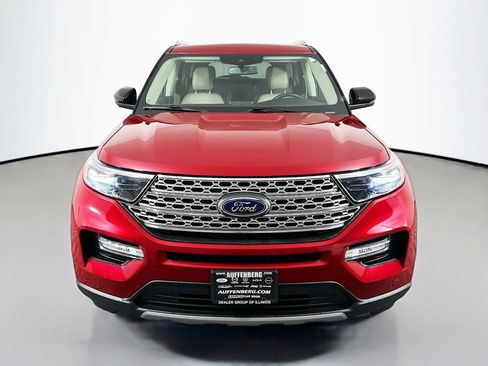 Used 2023 Ford Explorer Limited w/ Equipment Group 301A AWD/4WD image 2