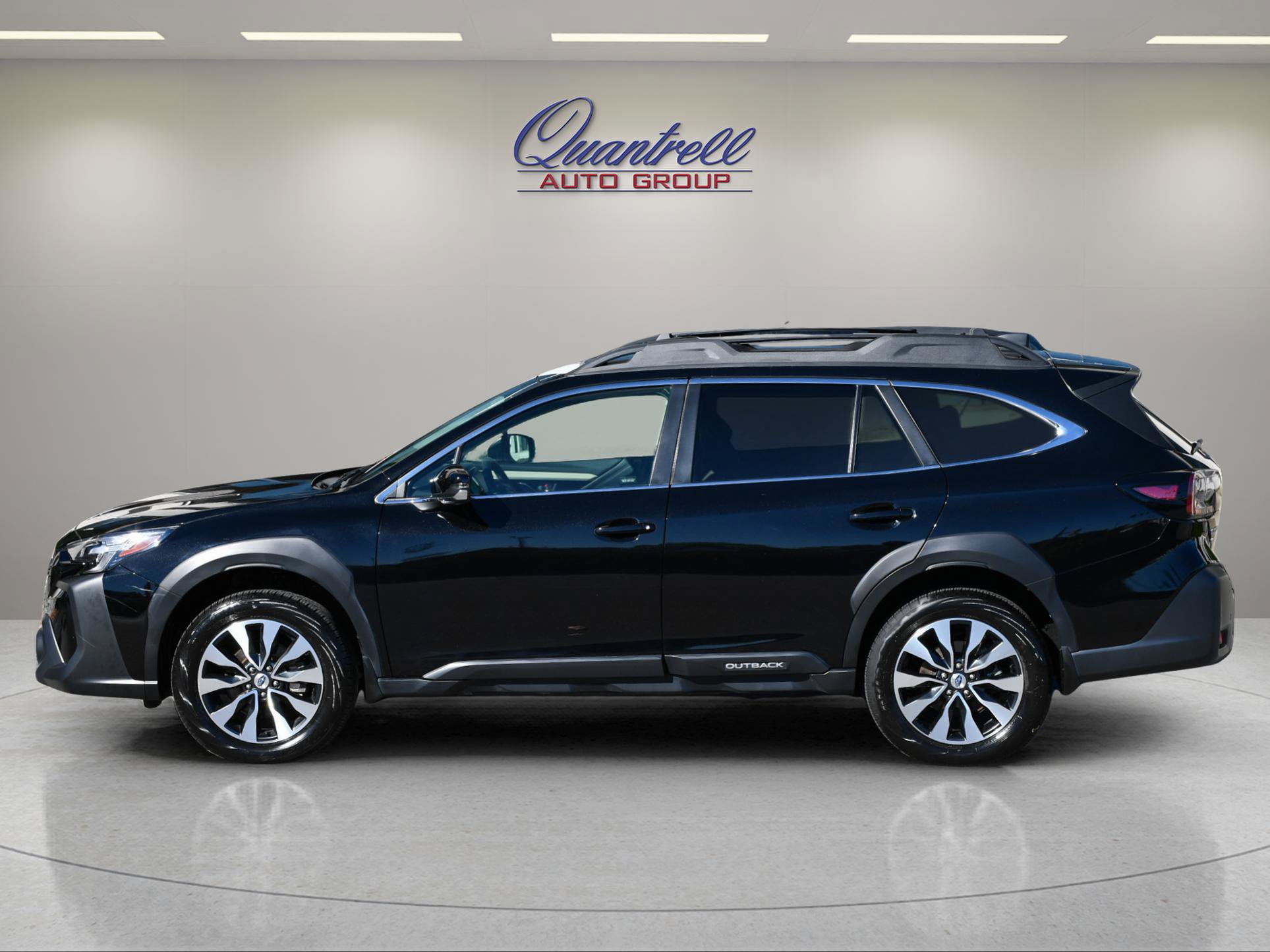 Used 2024 Subaru Outback Limited w/ Popular Package #2 AWD/4WD image 7