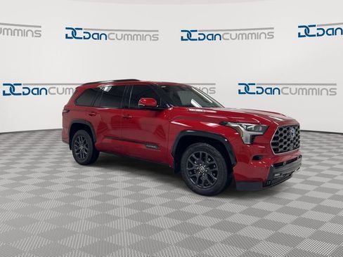 Used 2023 Toyota Sequoia Platinum AWD/4WD image 2
