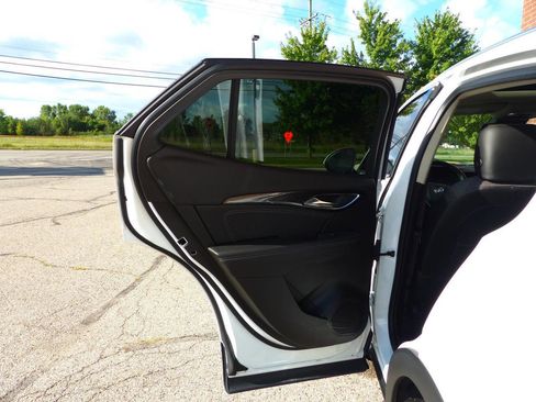 Used 2022 Buick Envision Preferred image 35