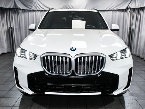 Used 2026 BMW X5 xDrive40i AWD/4WD image 2
