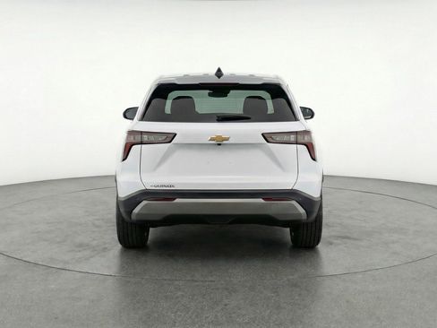 Used 2025 Chevrolet Equinox LT FWD image 7
