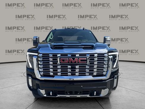Used 2025 GMC Sierra 2500 Denali w/ Denali Reserve Package image 8
