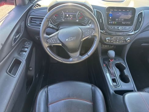 Used 2022 Chevrolet Equinox RS w/ RS Leather Package image 16