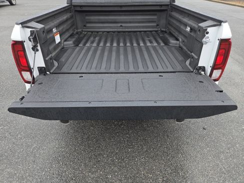 New 2026 Honda Ridgeline Black Edition image 13