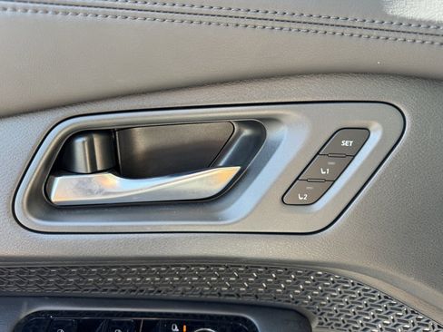 Used 2023 Nissan Ariya FWD image 31