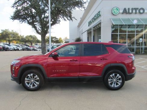 Used 2026 Chevrolet Equinox LT image 12