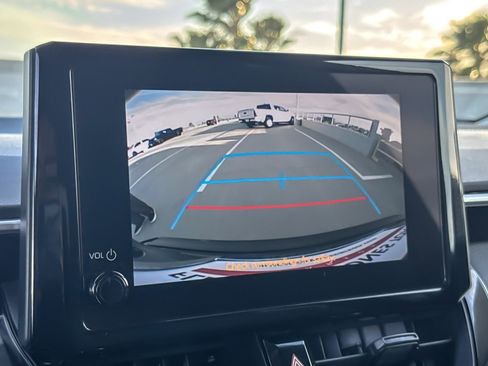 Certified 2023 Toyota Corolla LE image 17