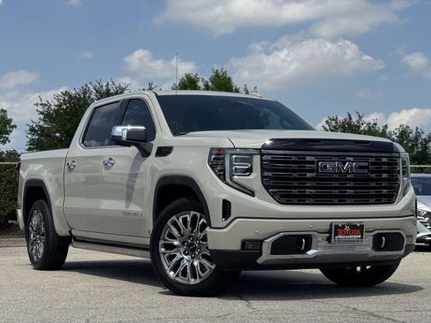 Used 2026 GMC Sierra 1500 Denali Ultimate AWD/4WD image 2
