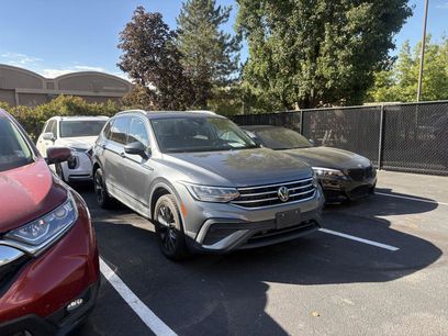 Used 2022 Volkswagen Tiguan SE