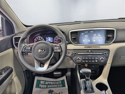 Used 2022 Kia Sportage LX w/ LX AWD Value Edition Package image 15