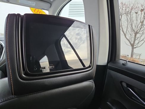 Used 2020 Chevrolet Traverse RS w/ LPO, Floor Liner Package image 36