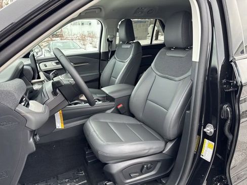 New 2026 Ford Explorer Active w/ Active Comfort Package image 14