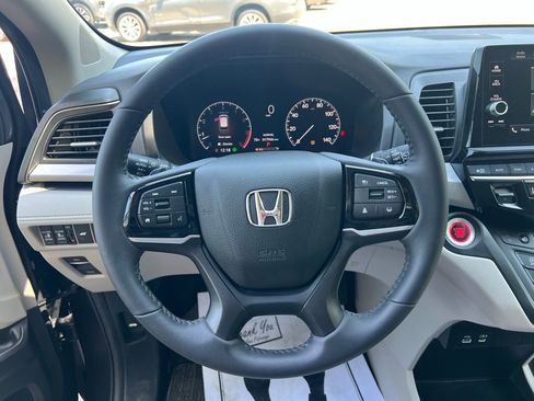 Used 2025 Honda Odyssey EX-L image 23