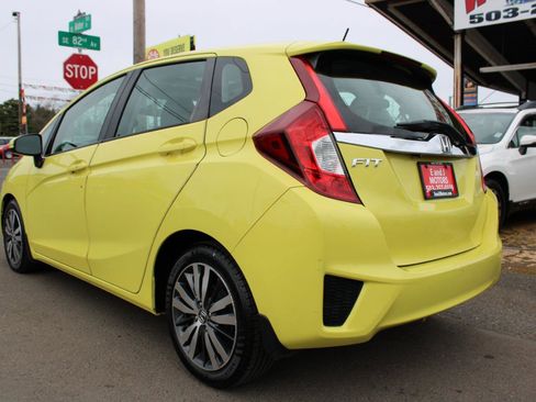 Used 2015 Honda Fit EX image 4