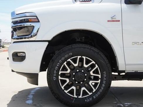 New 2026 RAM 2500 Limited AWD/4WD image 5